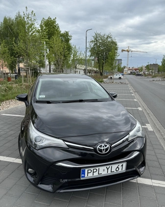 Toyota Avensis cena 52500 przebieg: 156000, rok produkcji 2015 z Pleszew małe 56